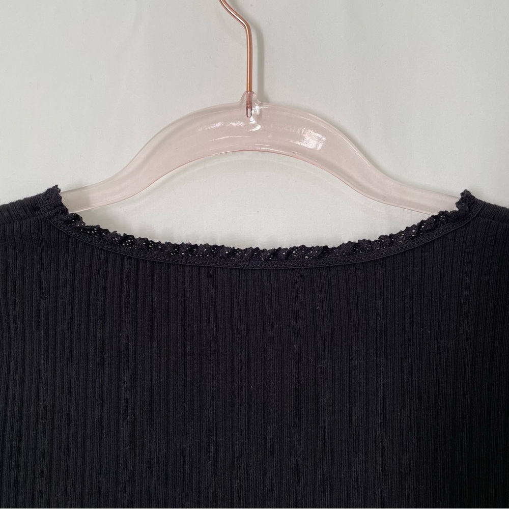 Size medium. Dark black. - Picture 7 of 7